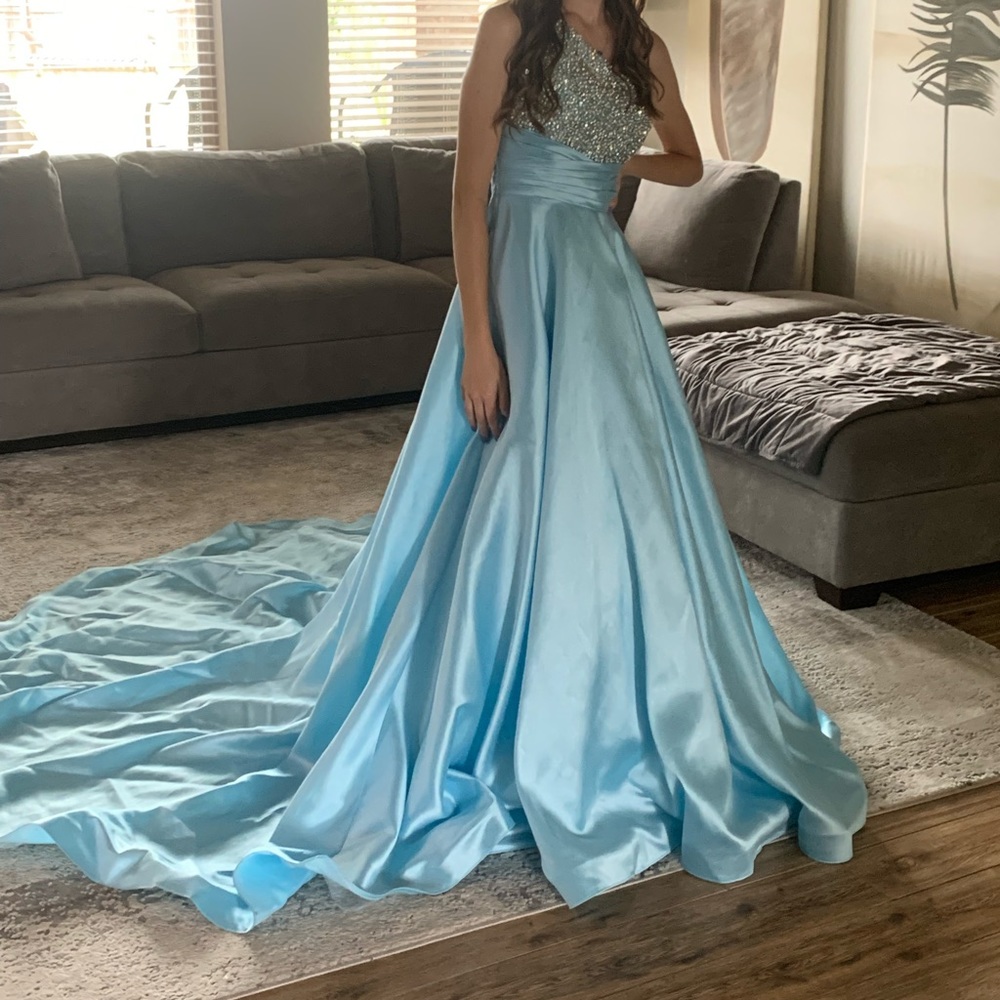 Beautiful blue pageant dress